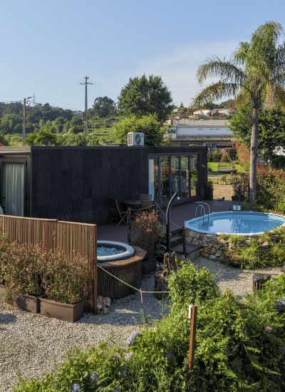 Bruval Eco Retreat - Jacuzzi & Pool House