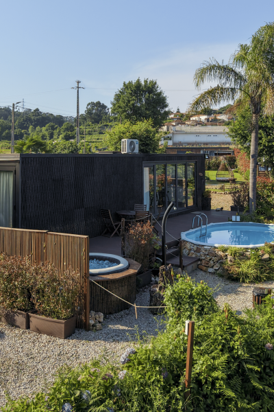Bruval Eco Retreat - Jacuzzi & Pool House